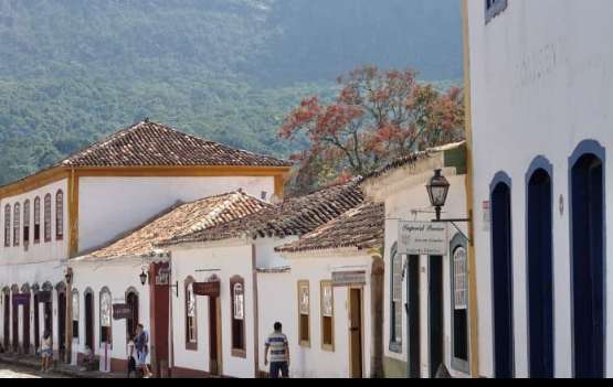 Minas Gerais Históricas com Inhotim | 5 dias e 4 noites
